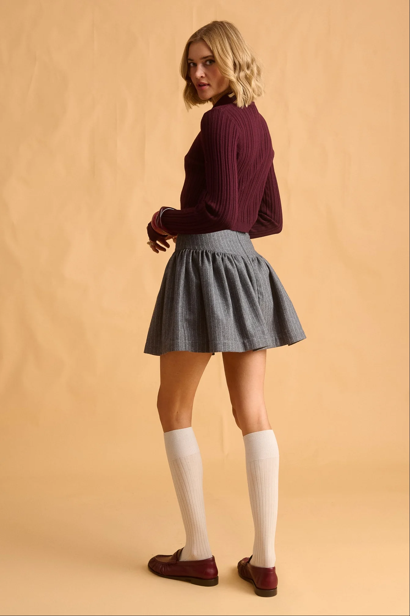 Classic Socks (Ivory)