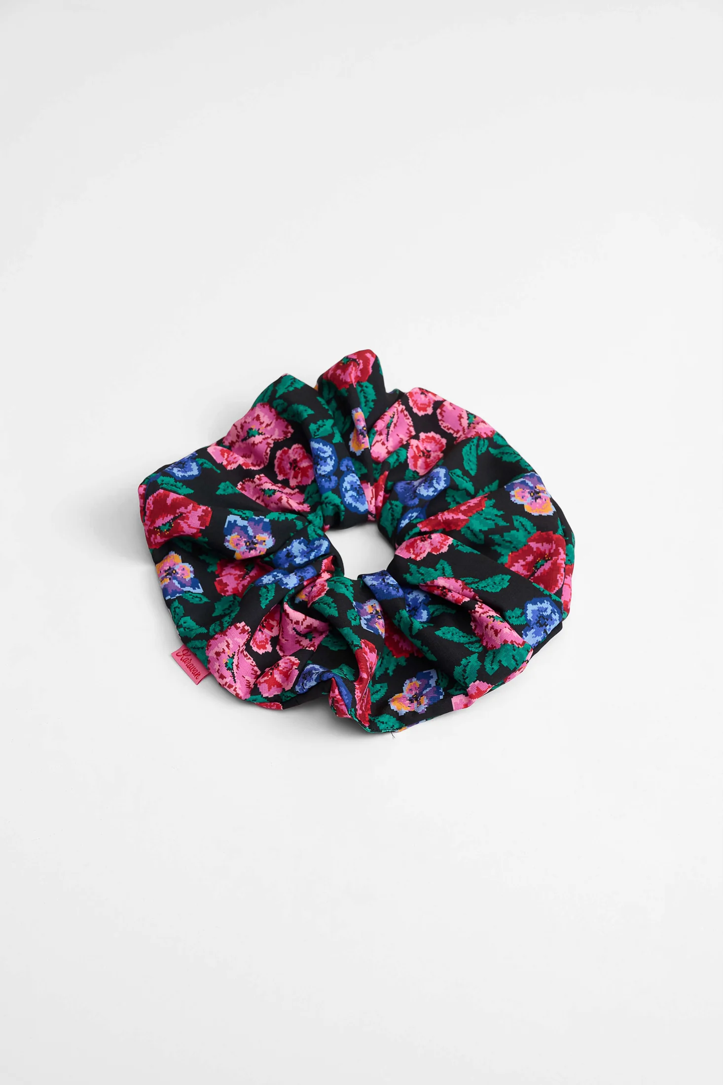 Patty Scrunchie (Pixel Black) - Image 2
